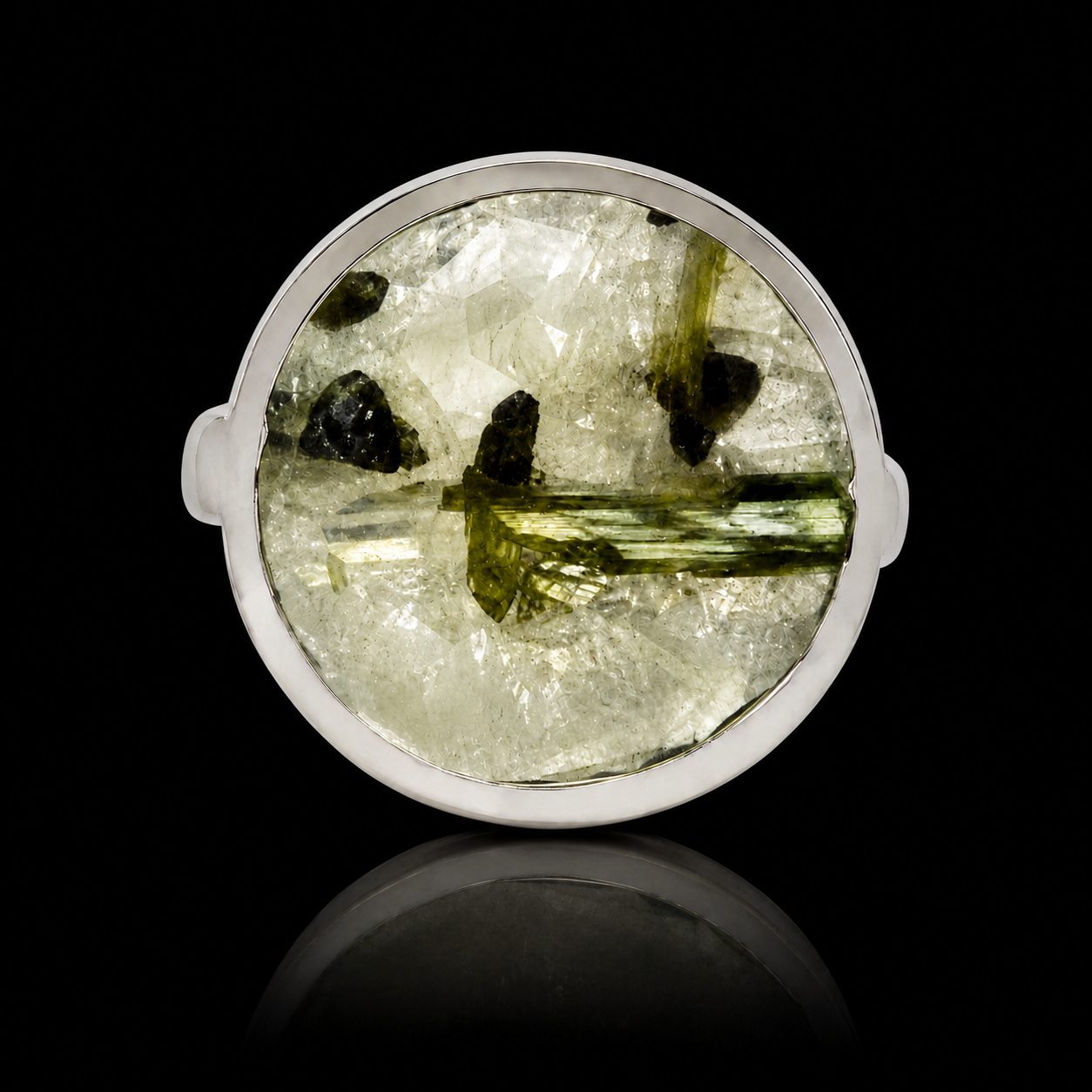 Verdelith – grüner Turmalin in unbearbeitetem Quarz, Ring in 925er Silber